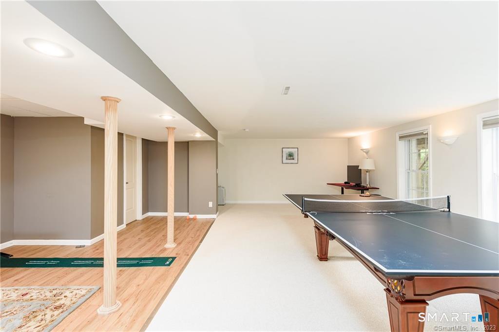 83 Fox Hollow Avon CT 06001