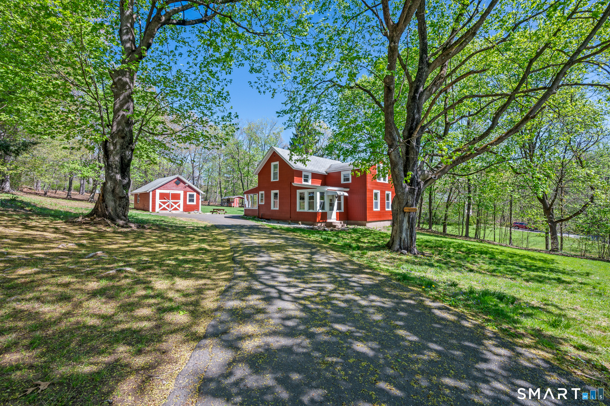 41 Union Place Manchester CT 06042