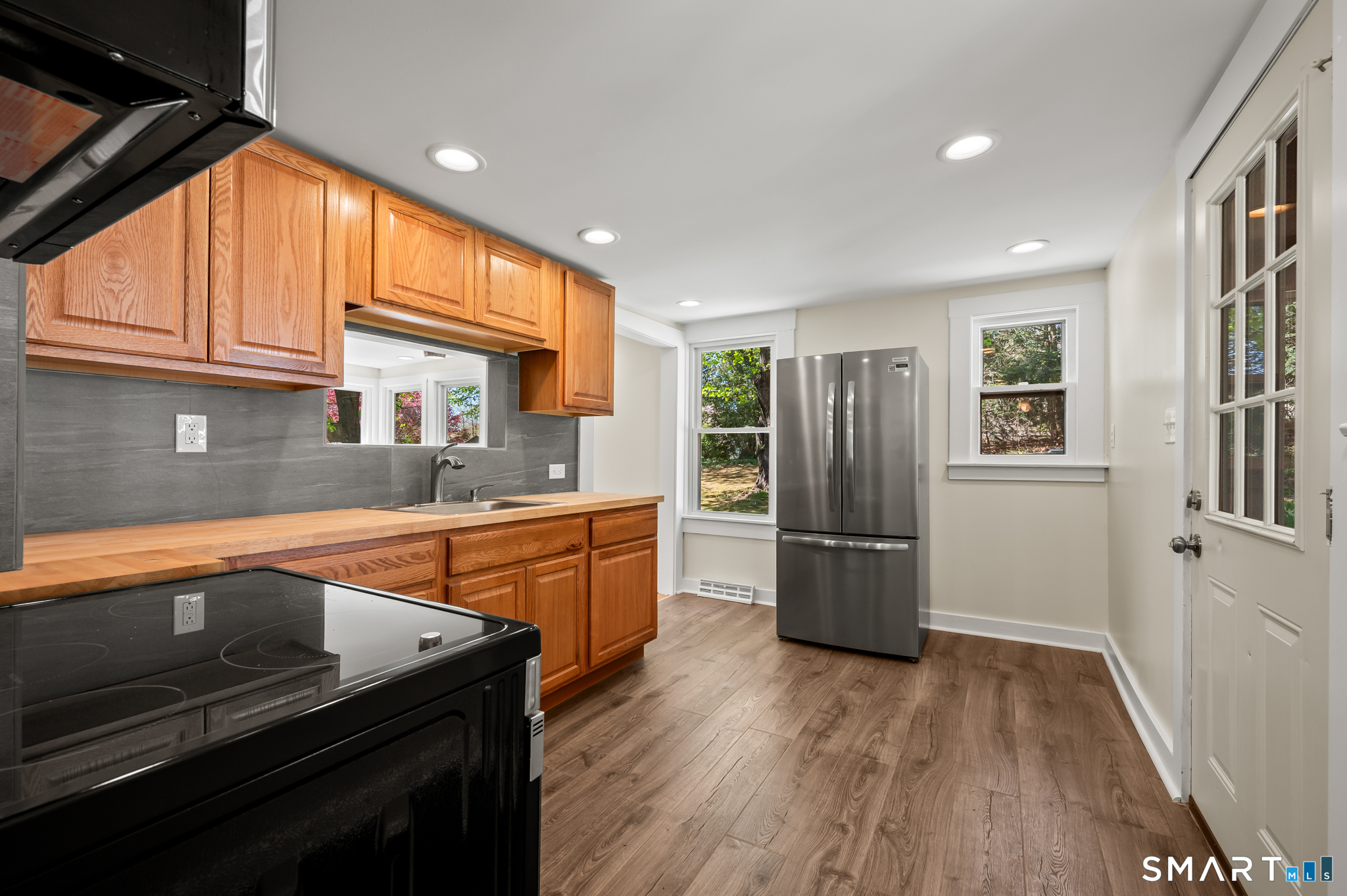 41 Union Place Manchester CT 06042