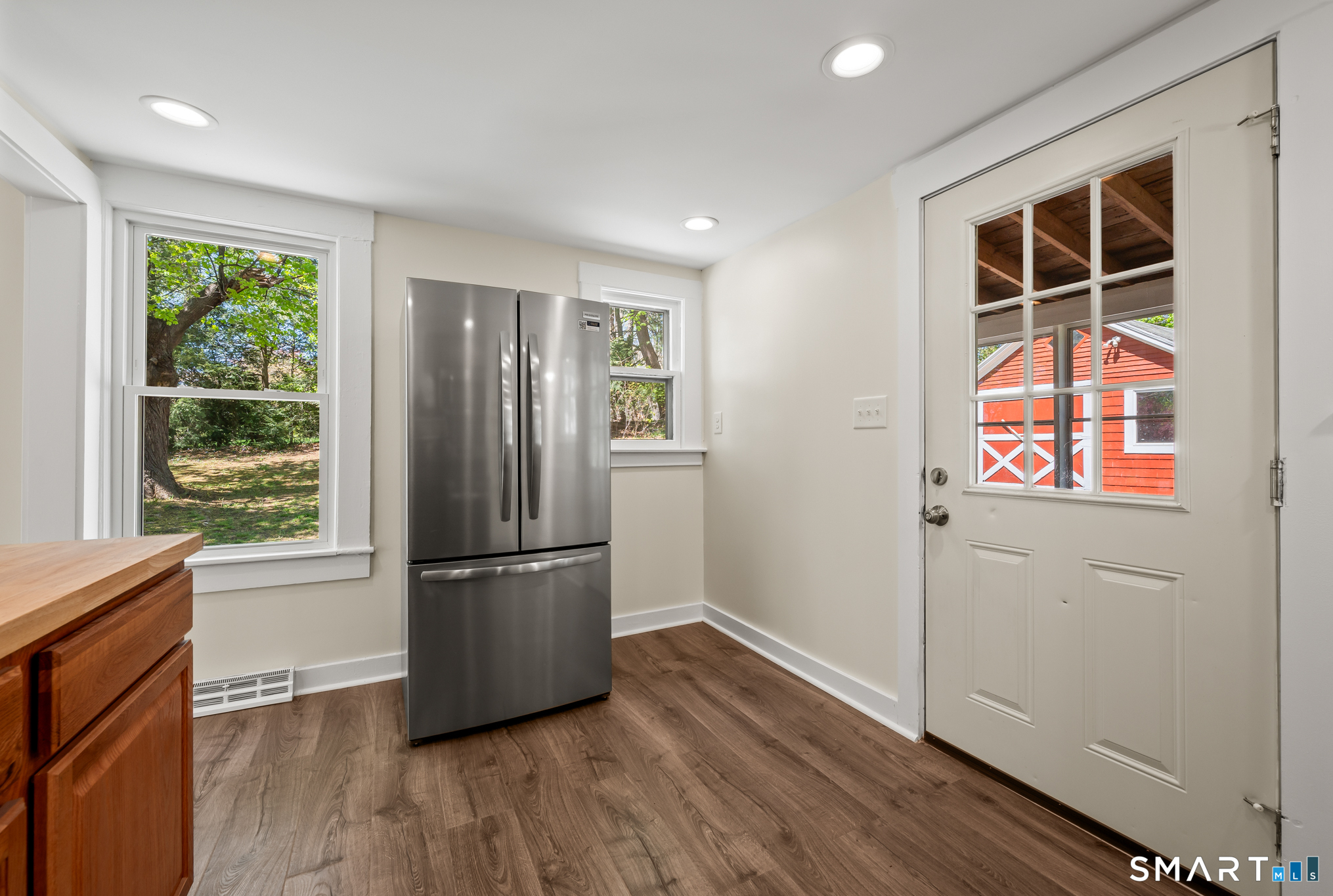 41 Union Place Manchester CT 06042