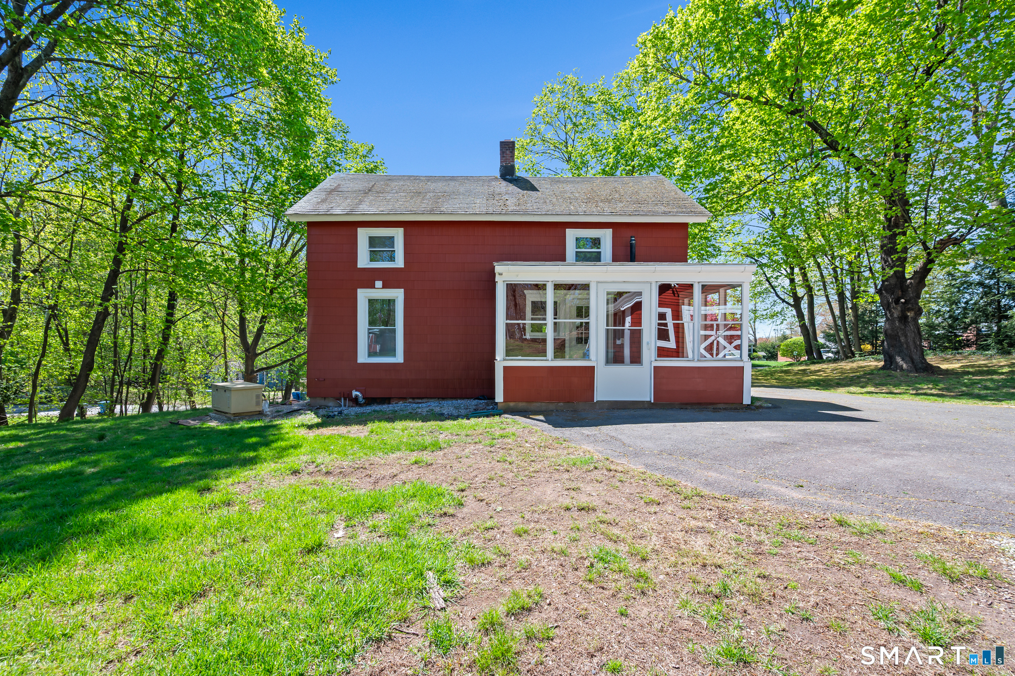41 Union Place Manchester CT 06042