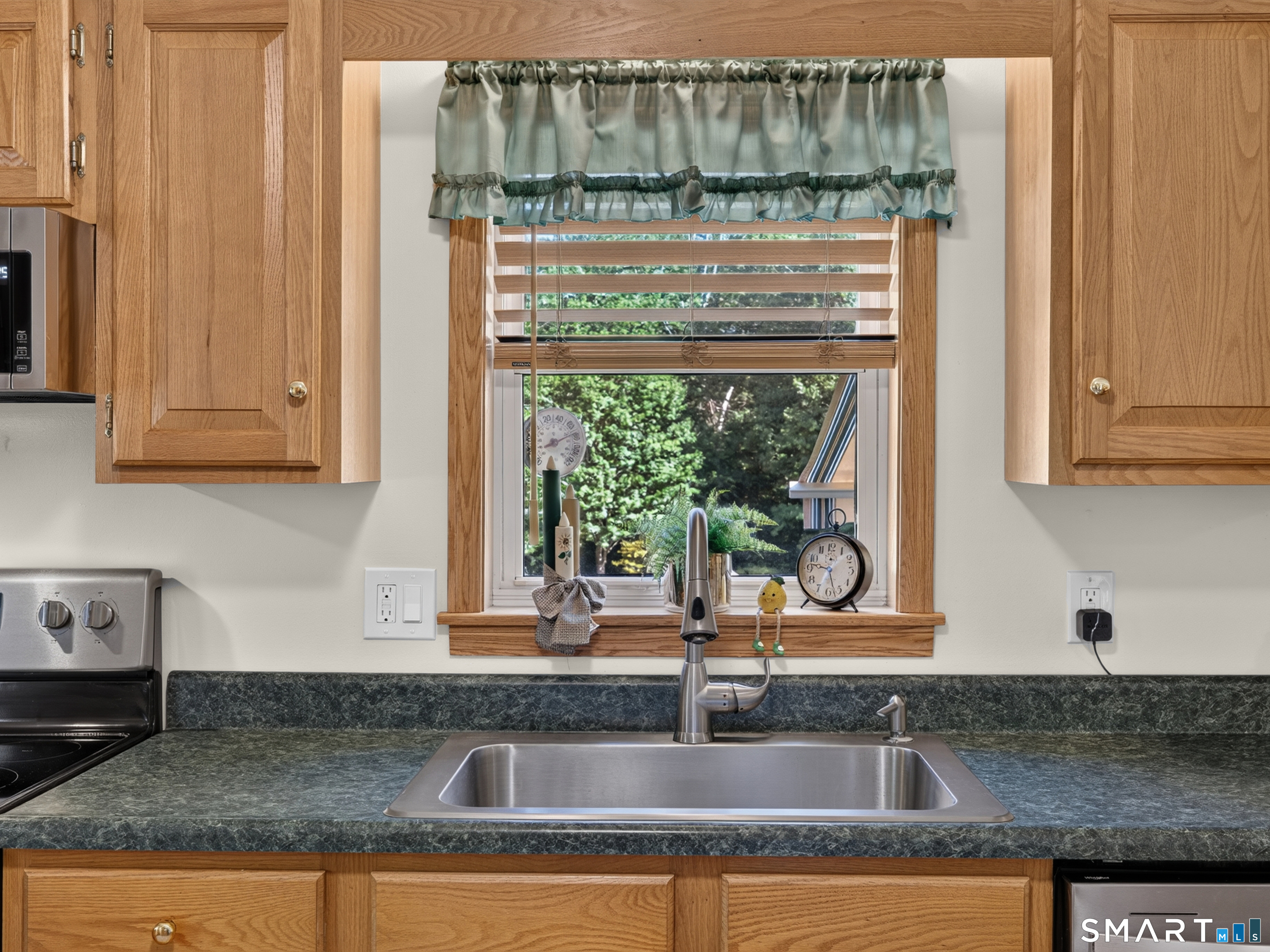 11 Providence New London Turnpike North Stonington CT 06359