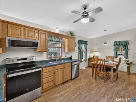 11 Providence New London Turnpike North Stonington CT 06359