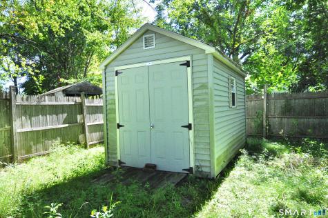 11 Tanglewood Drive Windsor CT 06095