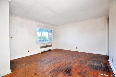 11 Tanglewood Drive Windsor CT 06095