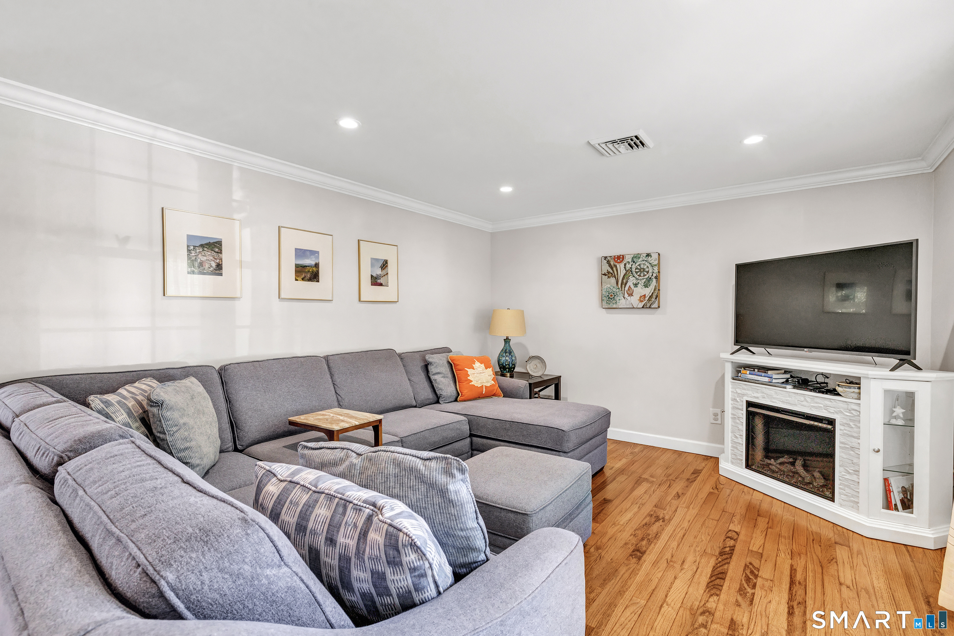 45 Dahl Avenue Stratford CT 06614