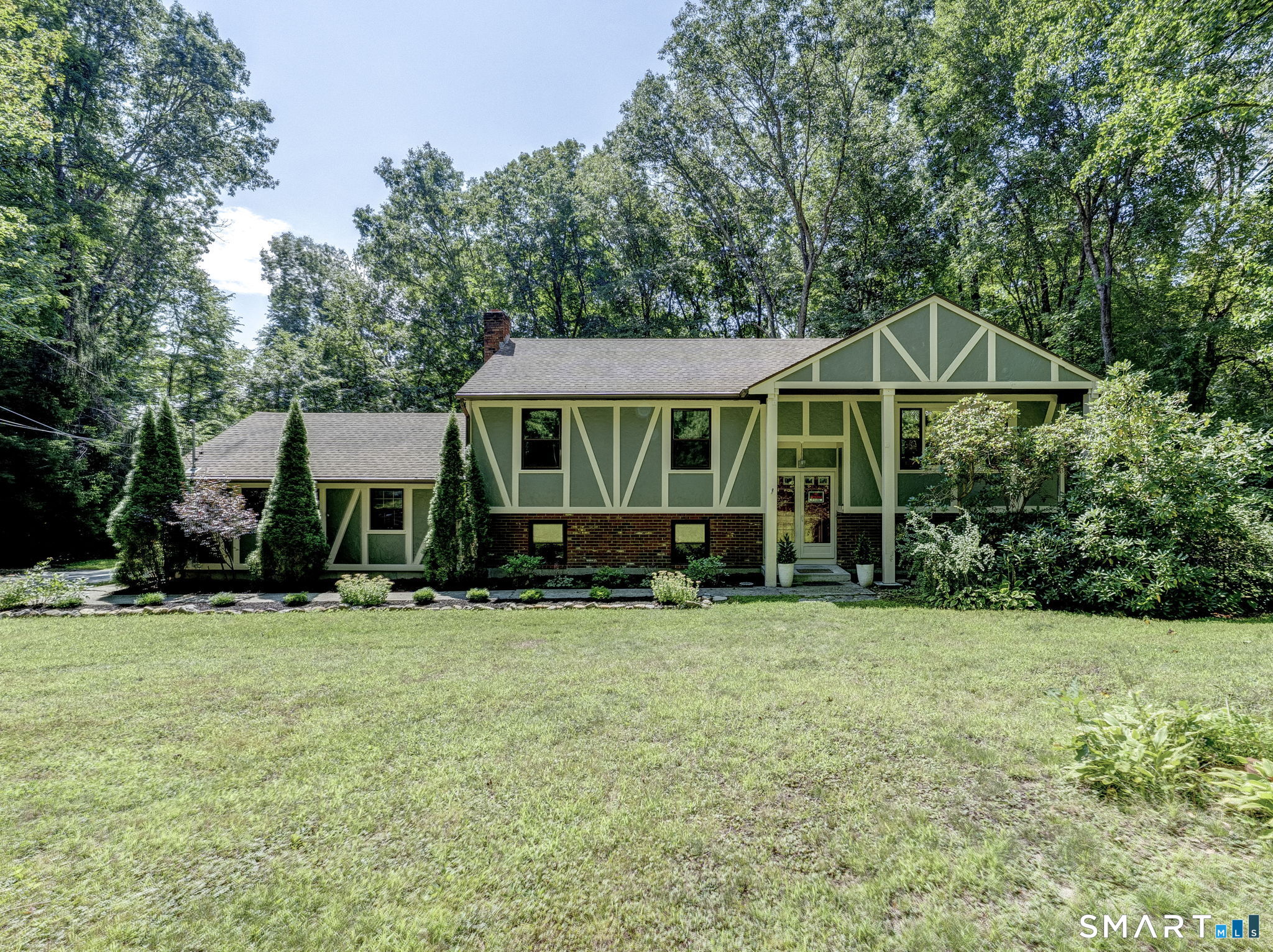 66 Black Ash Road Montville CT 06370