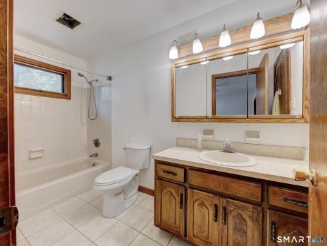66 Black Ash Road Montville CT 06370