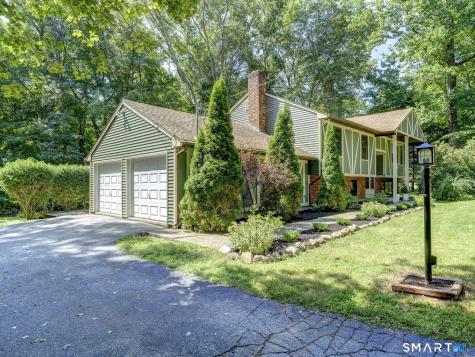 66 Black Ash Road Montville CT 06370