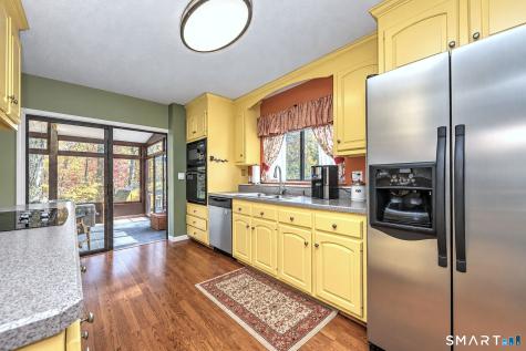 156 Handy Road Hamden CT 06518