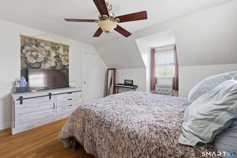 6 Robinview Terrace Danbury CT 06810