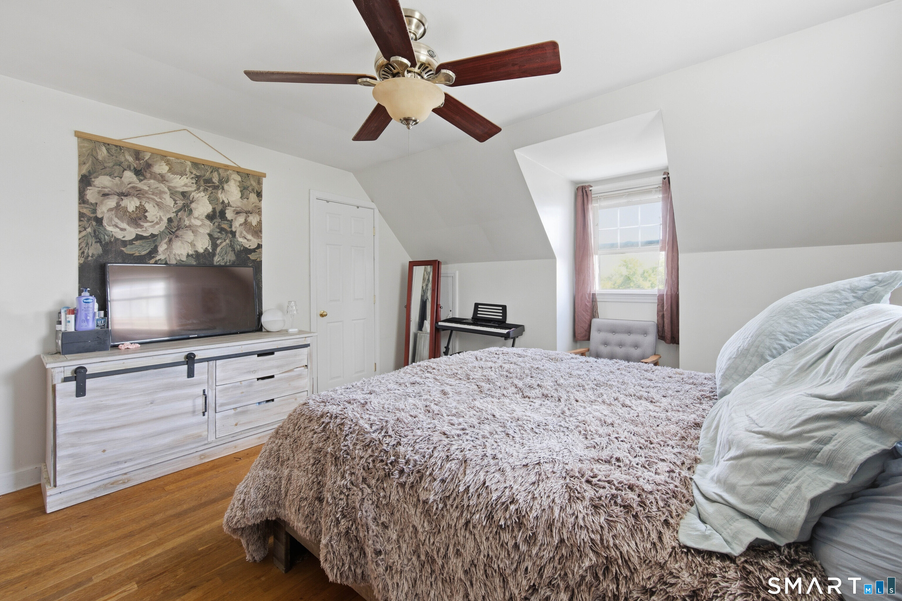 6 Robinview Terrace Danbury CT 06810