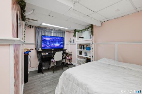6 Robinview Terrace Danbury CT 06810