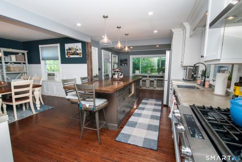 148 Middle River Road Danbury CT 06811