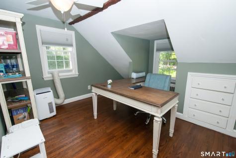 148 Middle River Road Danbury CT 06811