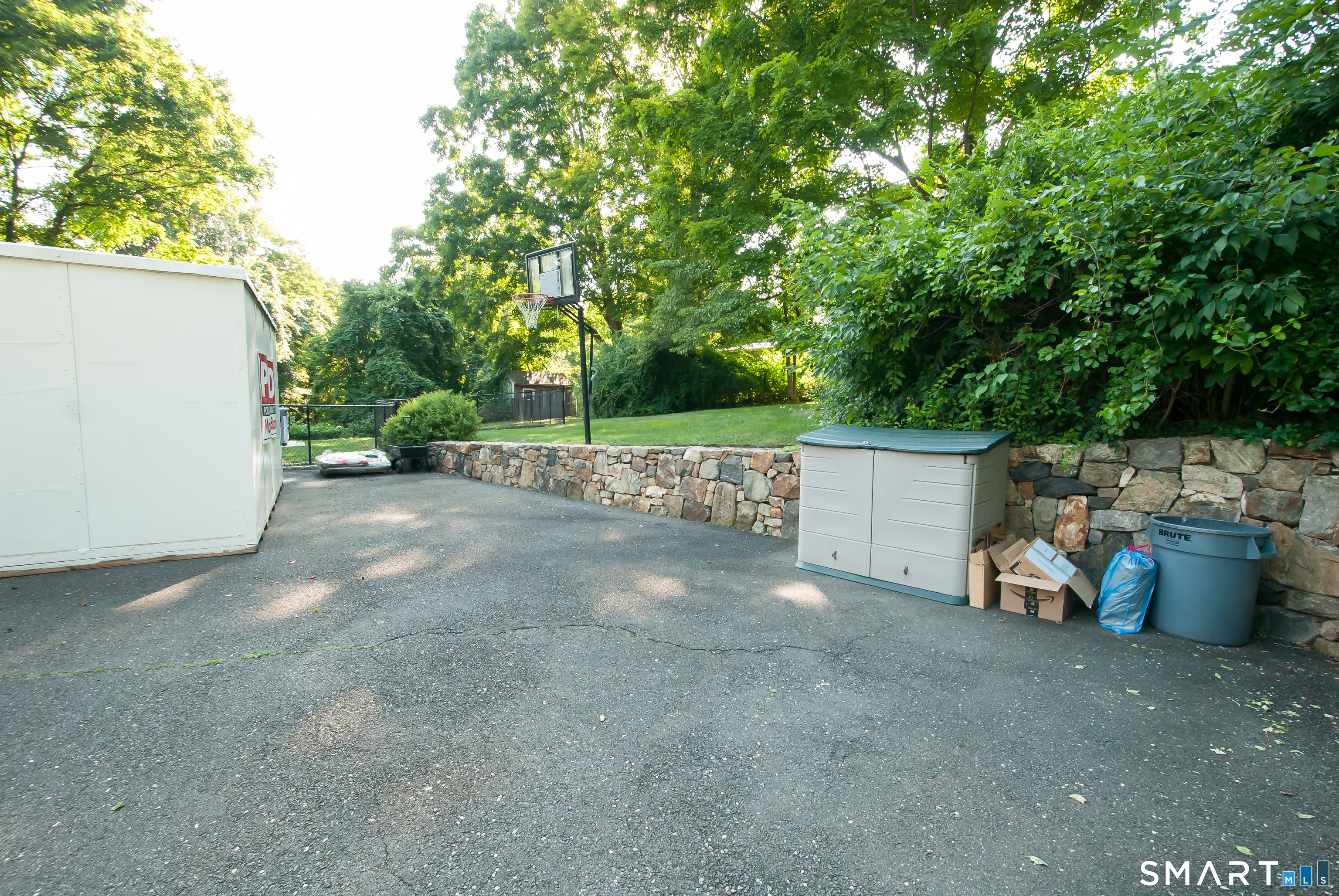 148 Middle River Road Danbury CT 06811
