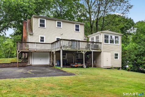 17 Hunters Path Clinton CT 06413