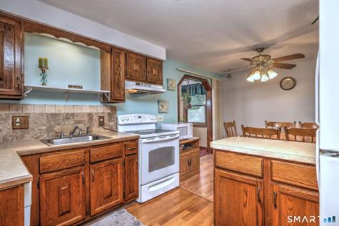 6 Ferguson Road Hamden CT 06518