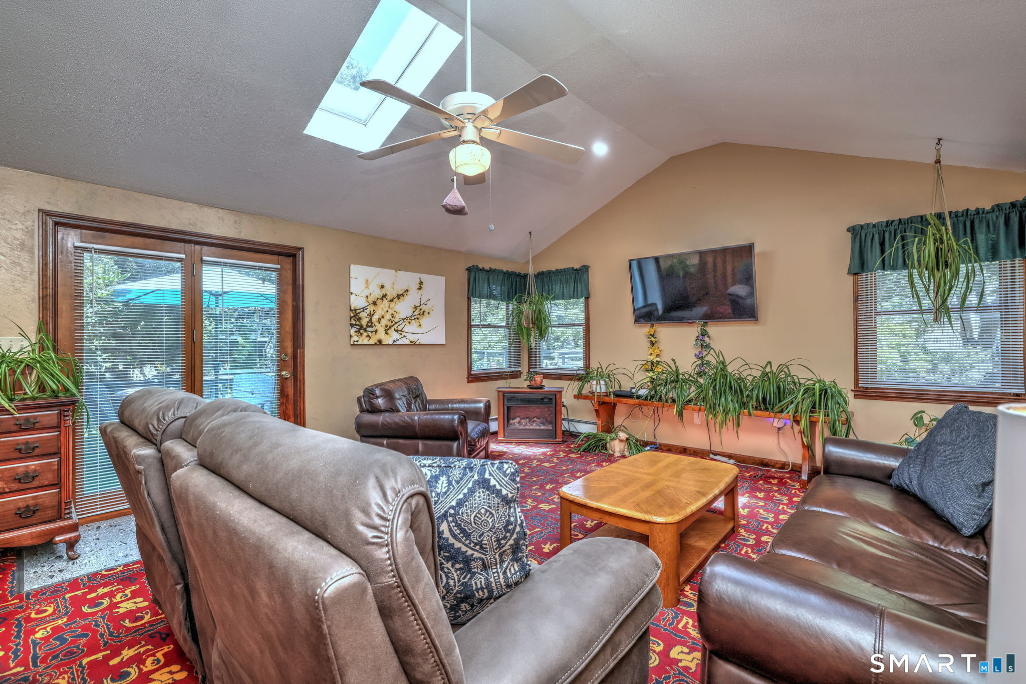 6 Ferguson Road Hamden CT 06518