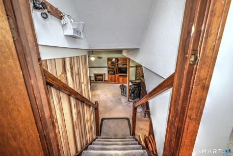 6 Ferguson Road Hamden CT 06518