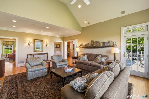 163 Balfour Drive West Hartford CT 06117