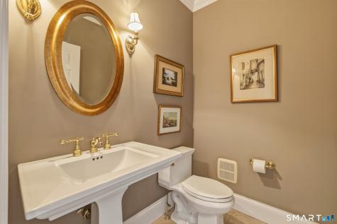 163 Balfour Drive West Hartford CT 06117