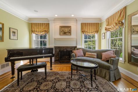 163 Balfour Drive West Hartford CT 06117
