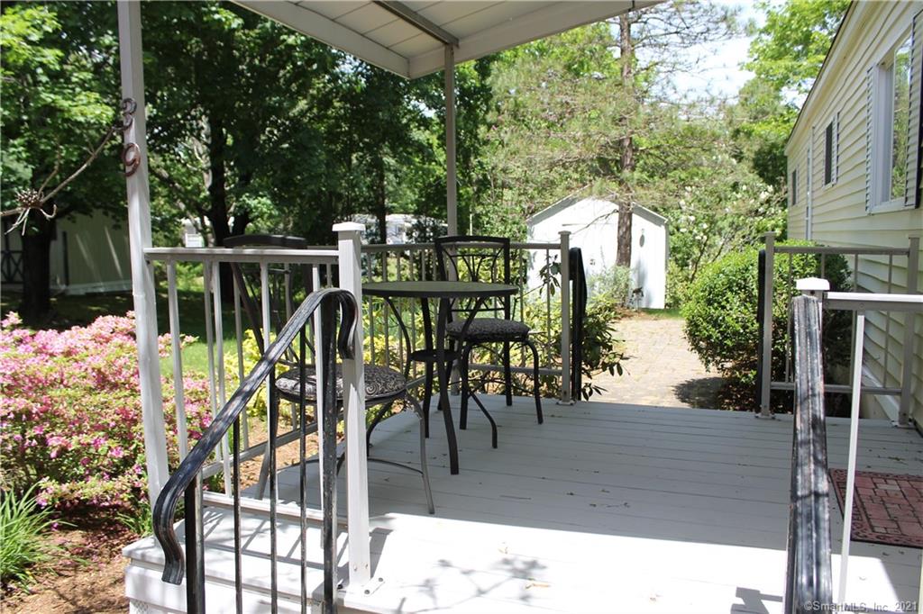 39 Bridlepath Trail Killingworth CT 06419