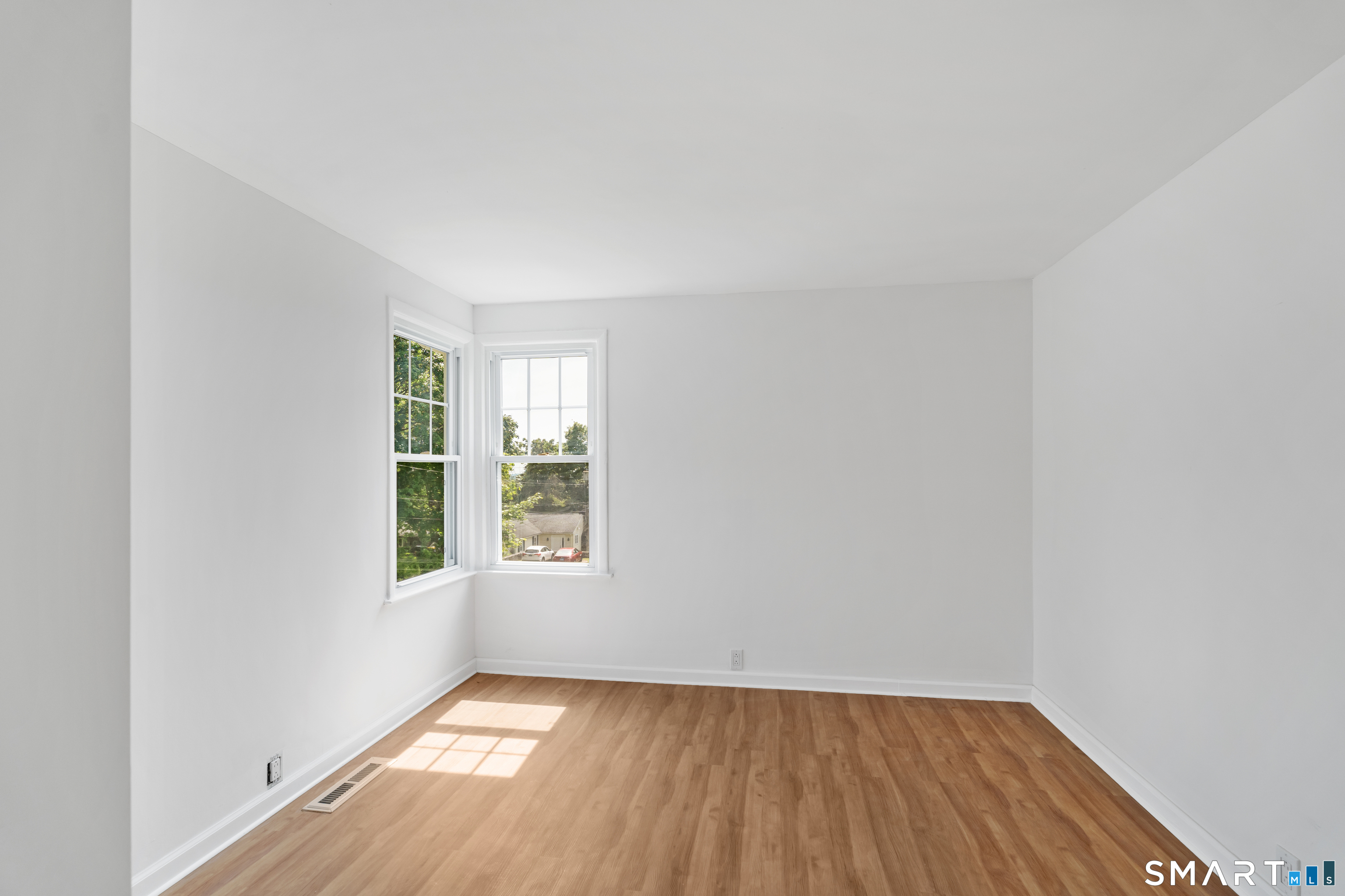 20 Fulton Drive New Fairfield CT 06812