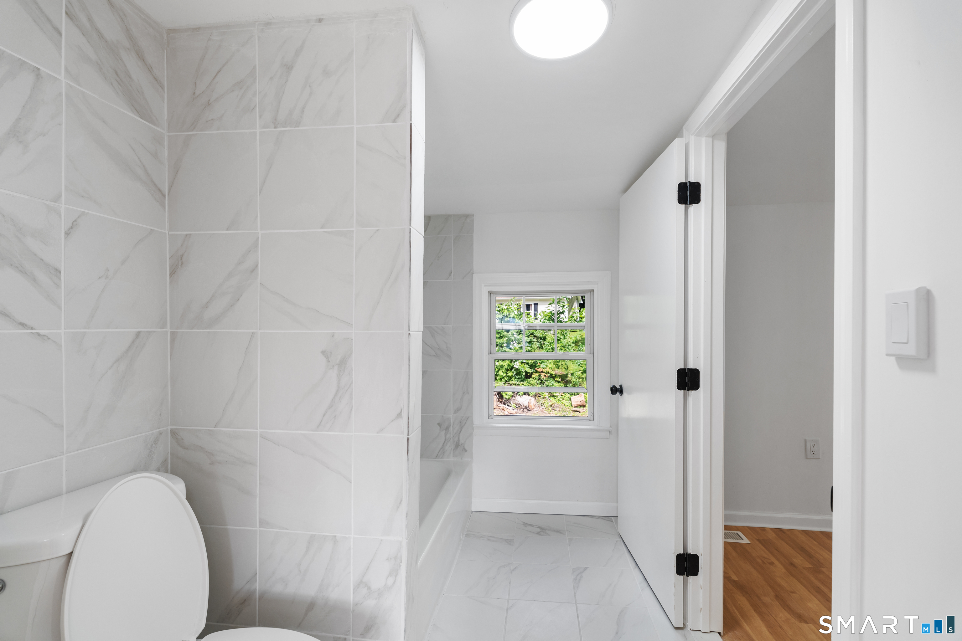20 Fulton Drive New Fairfield CT 06812
