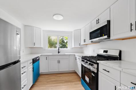 20 Fulton Drive New Fairfield CT 06812