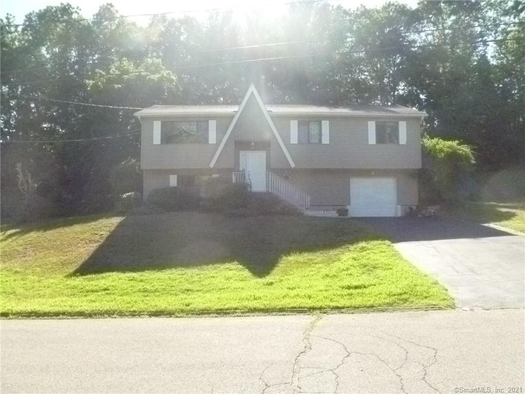98 Crestwood Drive Naugatuck CT 06770