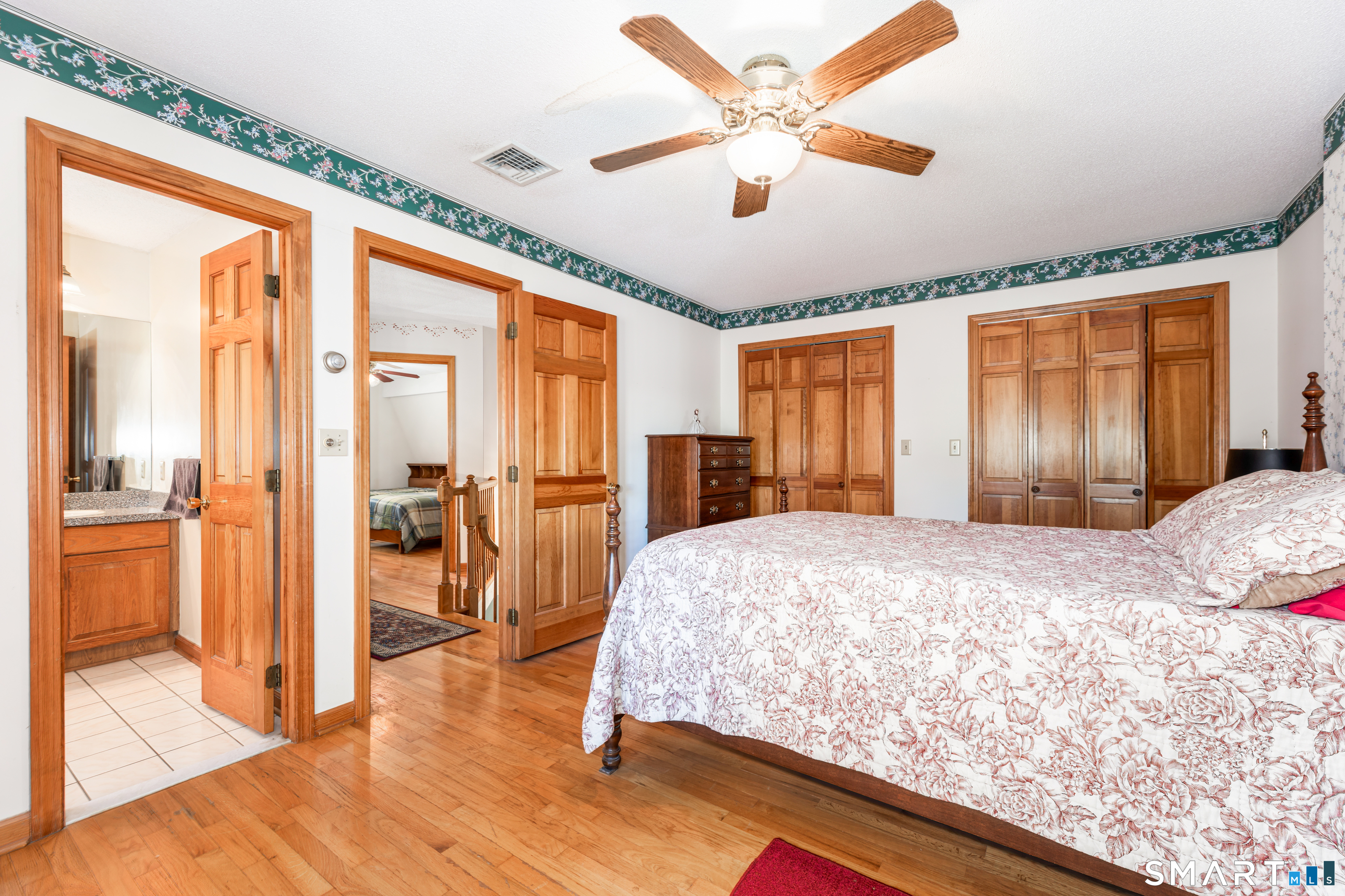 23 Sara Circle North Haven CT 06473