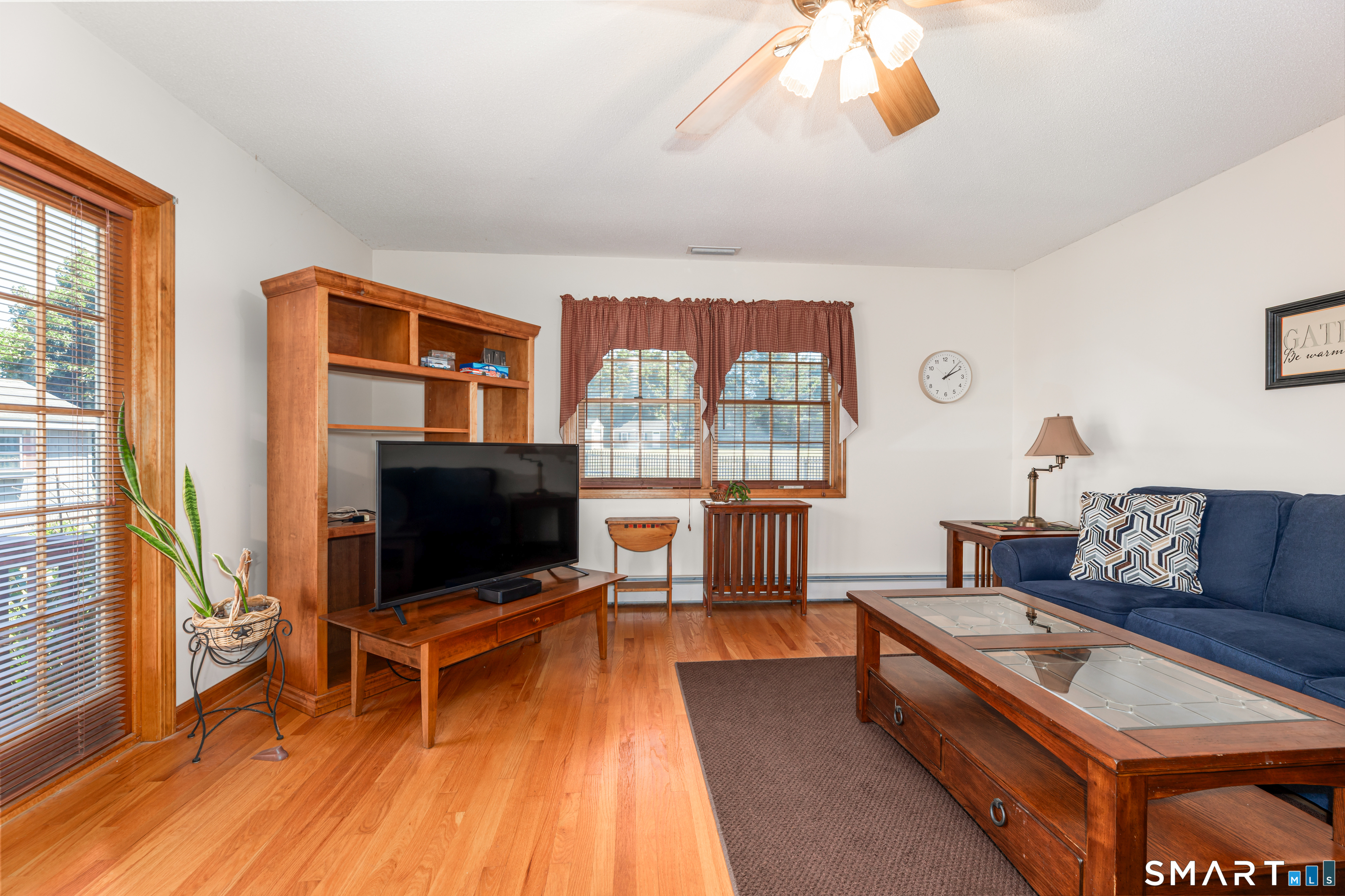 23 Sara Circle North Haven CT 06473