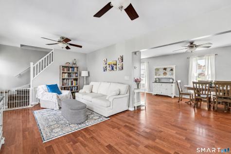 15 Laden Avenue Wallingford CT 06492