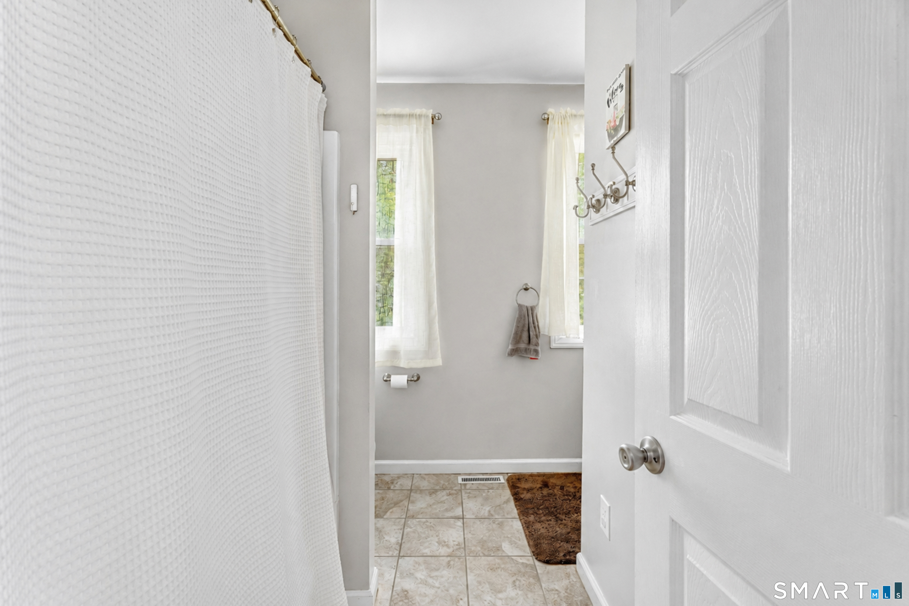 15 Laden Avenue Wallingford CT 06492