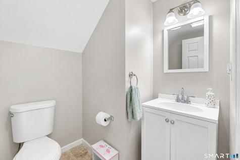 15 Laden Avenue Wallingford CT 06492