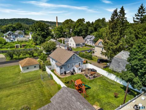 15 Laden Avenue Wallingford CT 06492