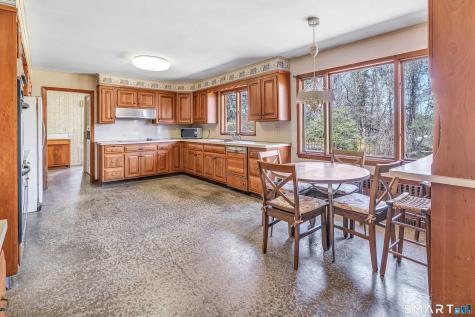 160 Sport Hill Road Easton CT 06612