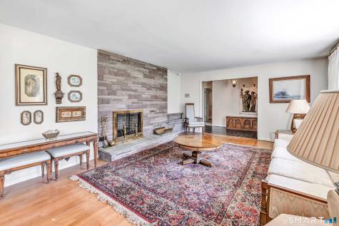 160 Sport Hill Road Easton CT 06612
