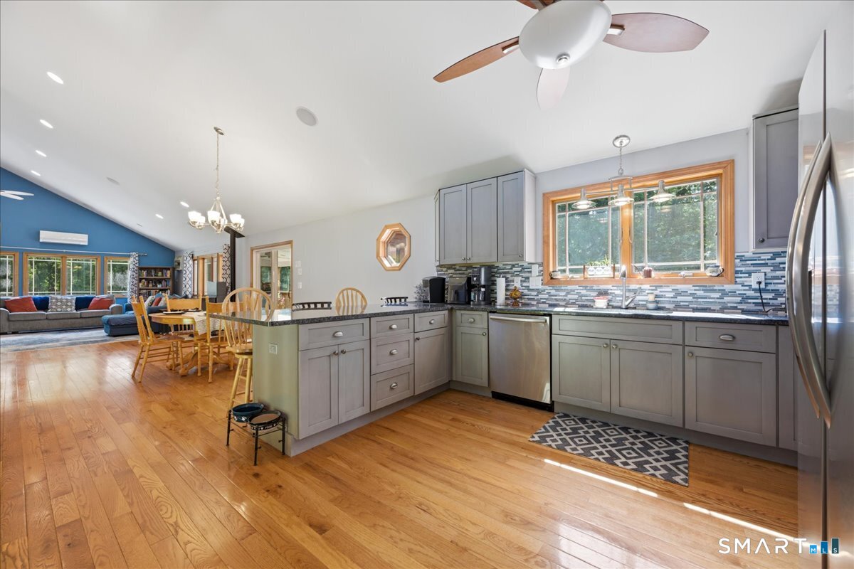 5 Summit Road Columbia CT 06237