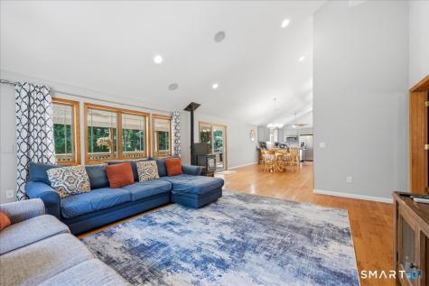 5 Summit Road Columbia CT 06237