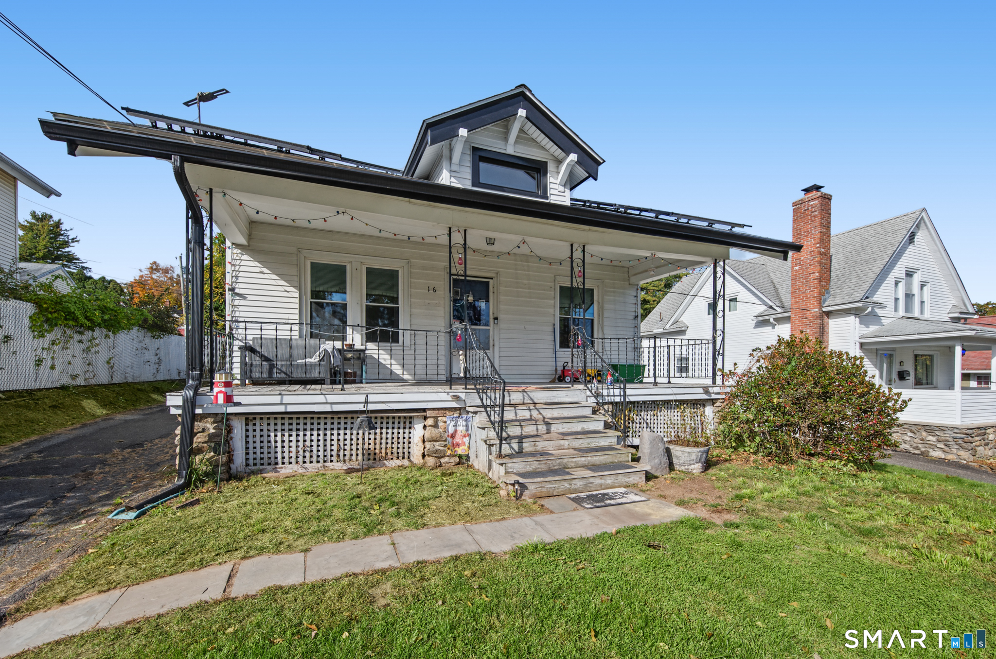 16 Oak Street Plymouth CT 06786