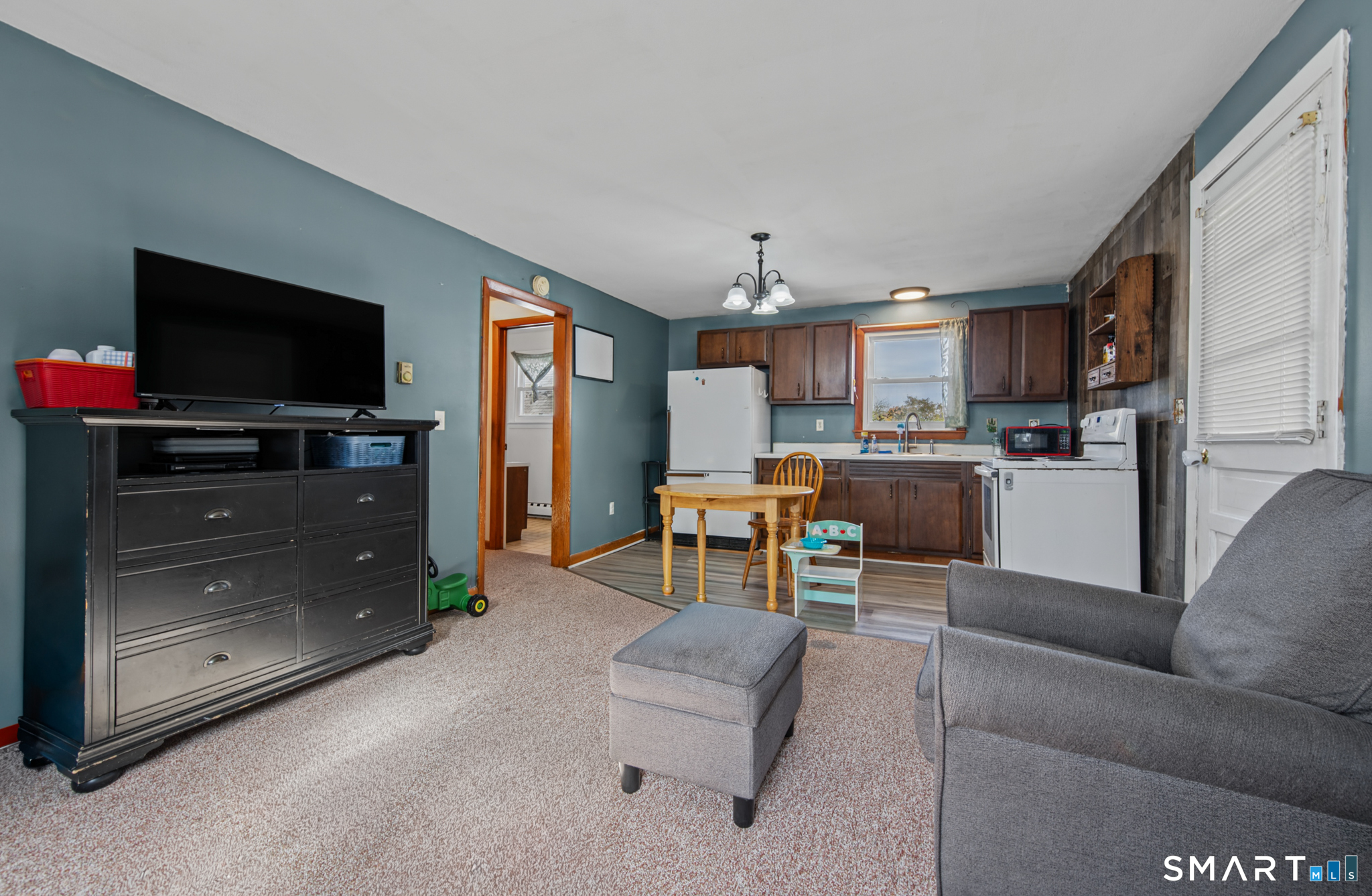16 Oak Street Plymouth CT 06786