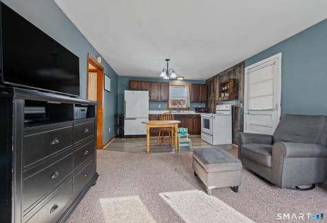 16 Oak Street Plymouth CT 06786
