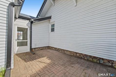 16 Oak Street Plymouth CT 06786