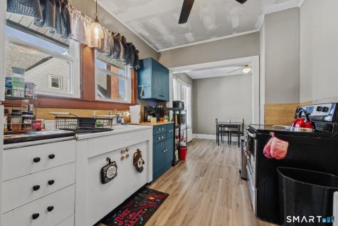 16 Oak Street Plymouth CT 06786