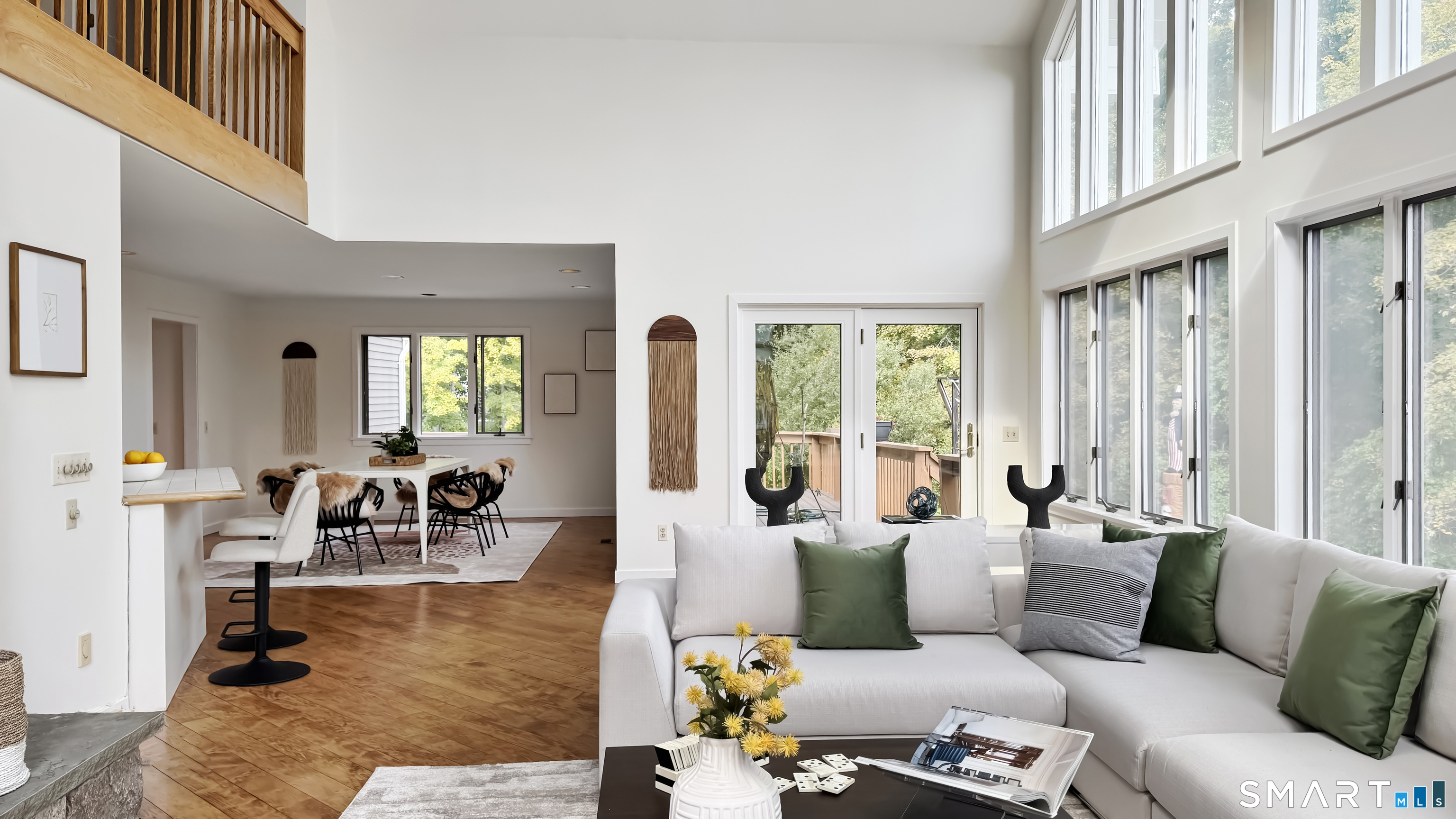 11 Soundview Farm Weston CT 06883