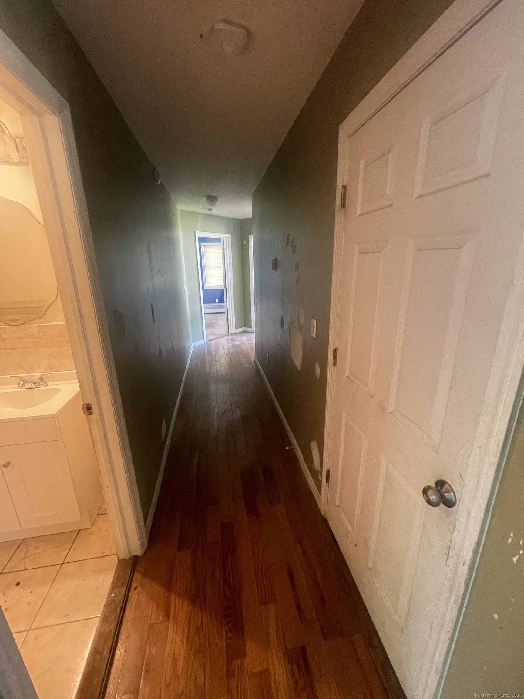 7 Emerson Street Bloomfield CT 06002