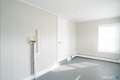 6 Harry Drive West Haven CT 06516